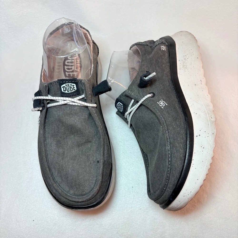 Hey Dude Wendy Peak Chambray Black Charcoal Platform Loafers Shoes Womens 8